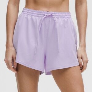 Court Rival High-Rise Short 3" - Lavender Frost/White